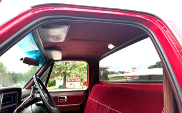 Chevrolet-C-10-1986-Truck-38