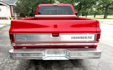 Chevrolet-C-10-1986-Truck-7