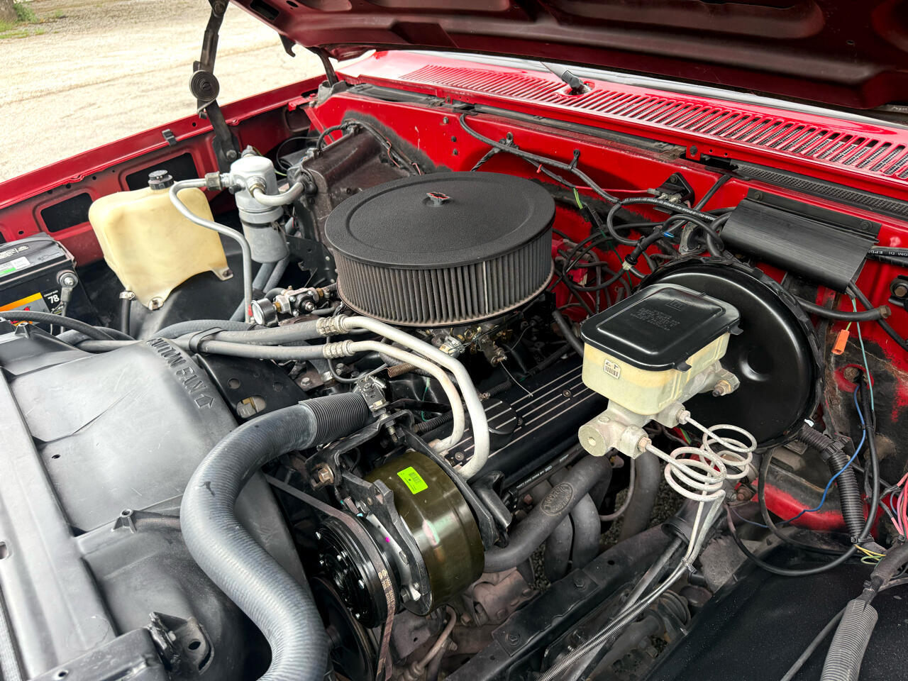 Chevrolet-C-10-1986-Truck-9