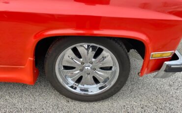 Chevrolet-C-10-Silverado-1986-Custom-15