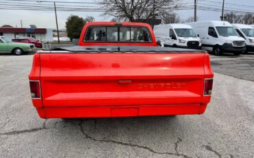 Chevrolet-C-10-Silverado-1986-Custom-16