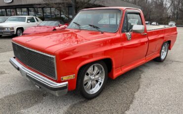 Chevrolet-C-10-Silverado-1986-Custom-4