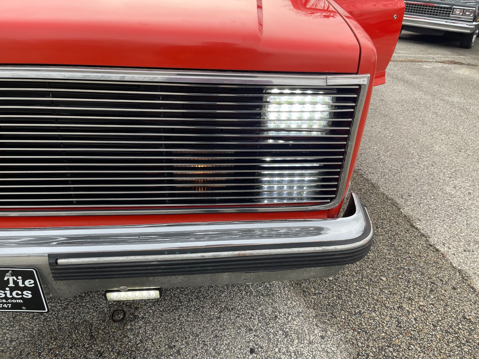Chevrolet-C-10-Silverado-1986-Custom-9