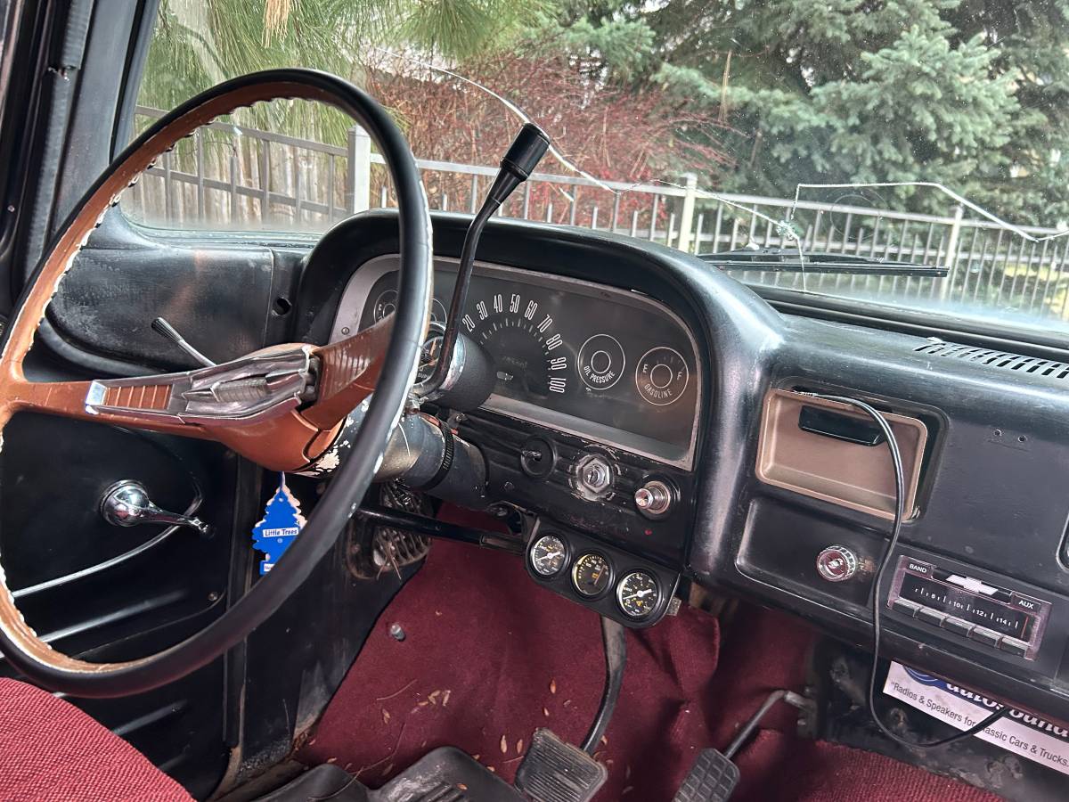 Chevrolet-C10-1961-7