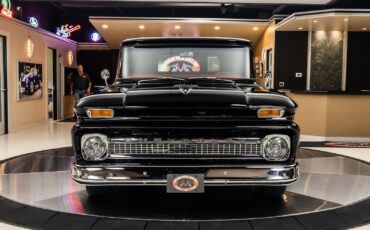 Chevrolet-C10-1961-Pickup-Truck-7