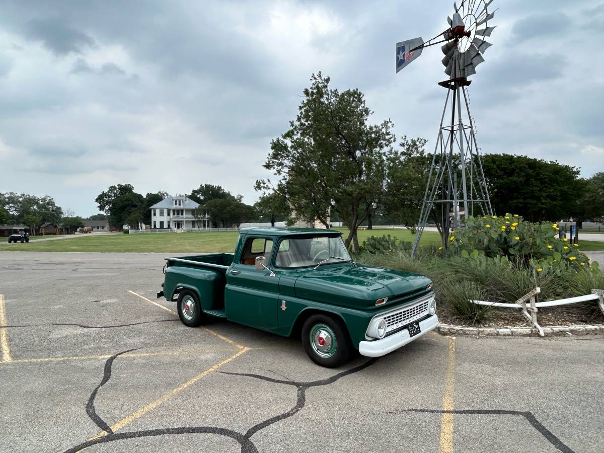 Chevrolet-C10-1963-green-9