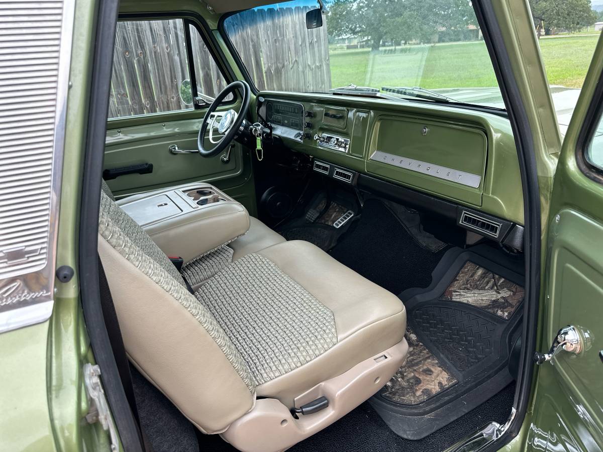Chevrolet-C10-1966-green-6
