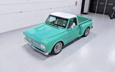 Chevrolet-C10-1967-green-2