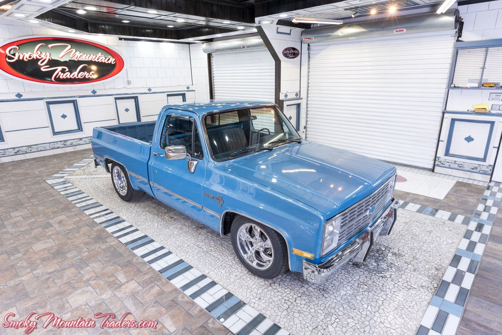 Chevrolet-C10-1984-12