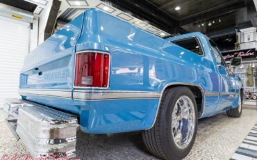 Chevrolet-C10-1984-23
