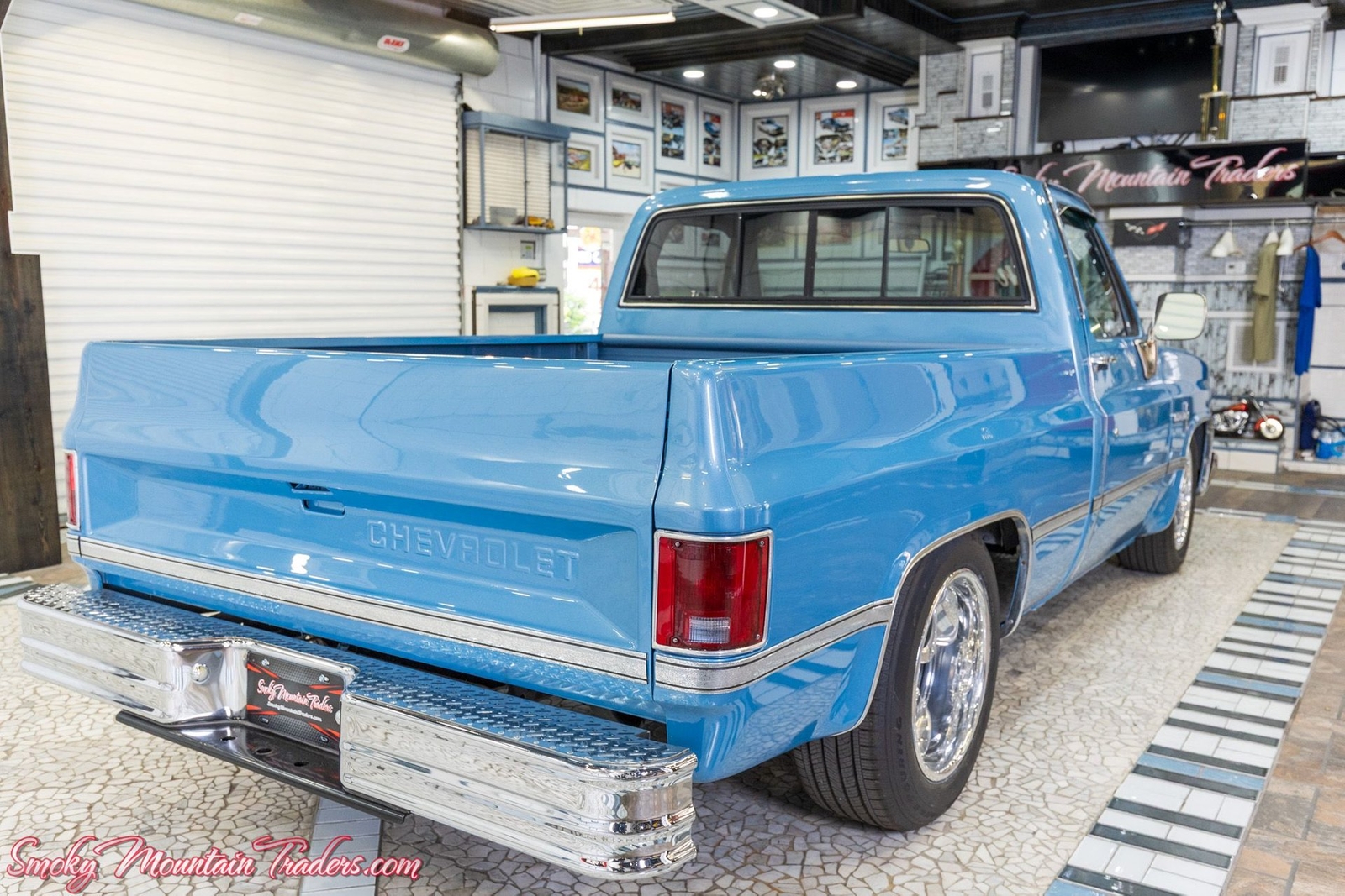 Chevrolet-C10-1984-24