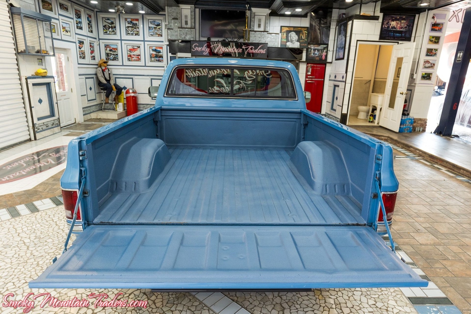 Chevrolet-C10-1984-28