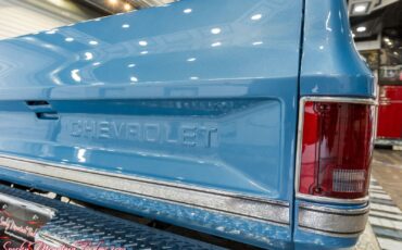 Chevrolet-C10-1984-32