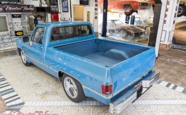 Chevrolet-C10-1984-33