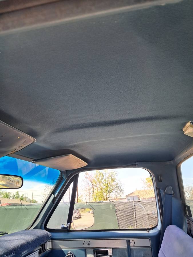 Chevrolet-C10-1986-blue-4