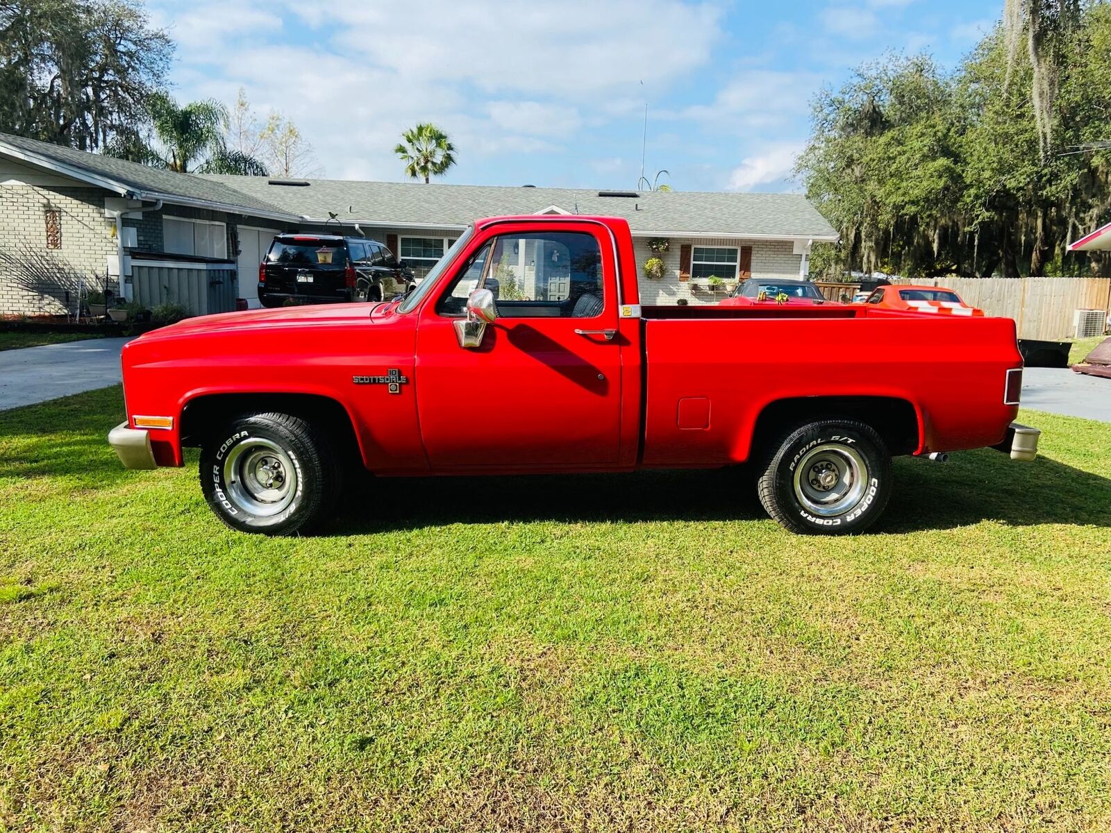 Chevrolet-C10-Scottsdale-1984-Short-Bed-7