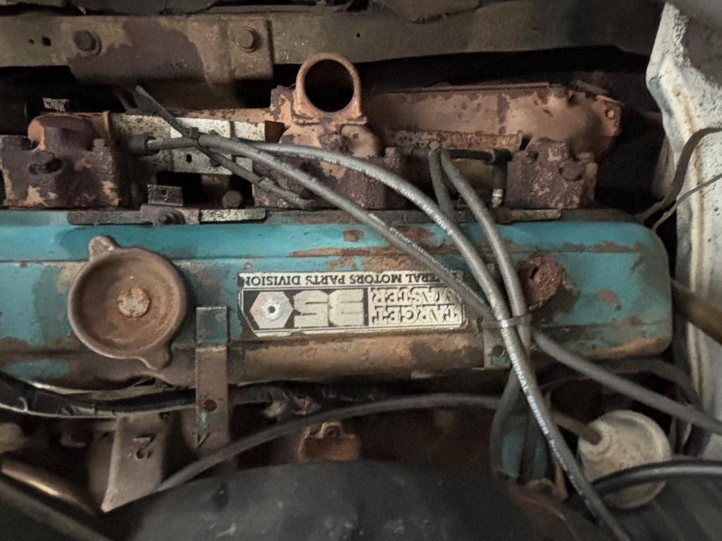 Chevrolet-C10-Silverado-SWB-cold-air-9000-just-spent-1984-28