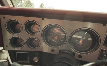 Chevrolet-C10-Silverado-SWB-cold-air-9000-just-spent-1984-36