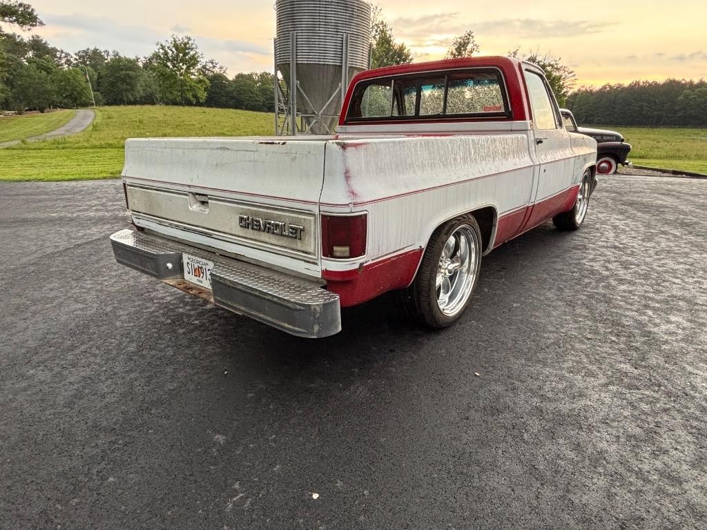 Chevrolet-C10-Silverado-SWB-cold-air-9000-just-spent-1984