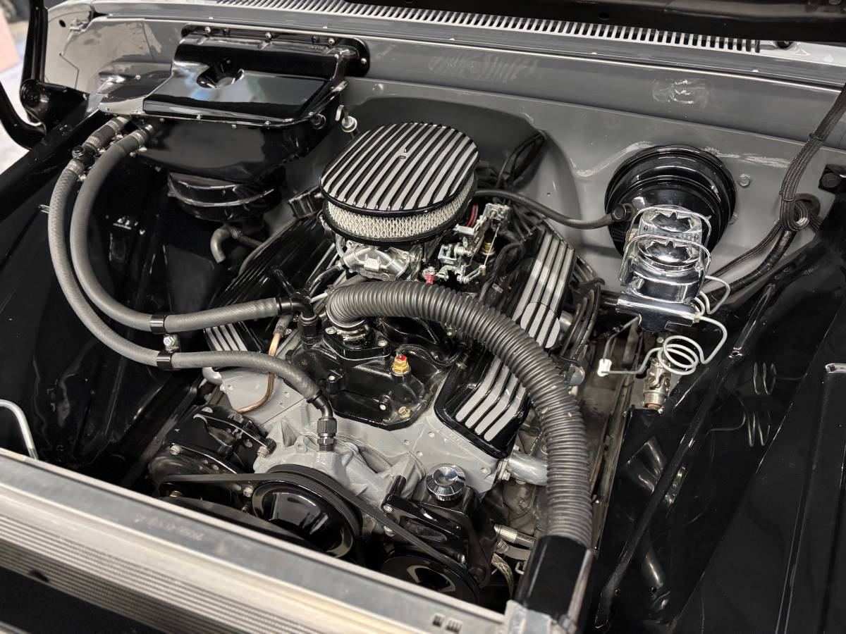 Chevrolet-C10-pickup-1960-grey-6