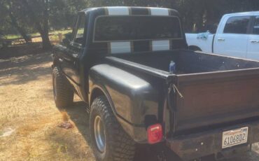Chevrolet-C10-pickup-1968-black-2