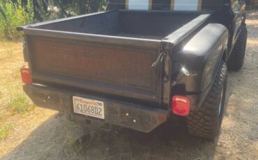 Chevrolet-C10-pickup-1968-black