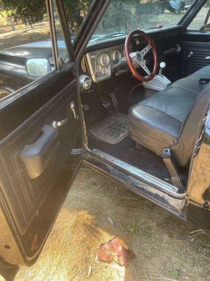 Chevrolet-C10-pickup-1968-black-4