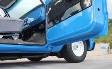 Chevrolet-C10-pickup-1968-blue-2