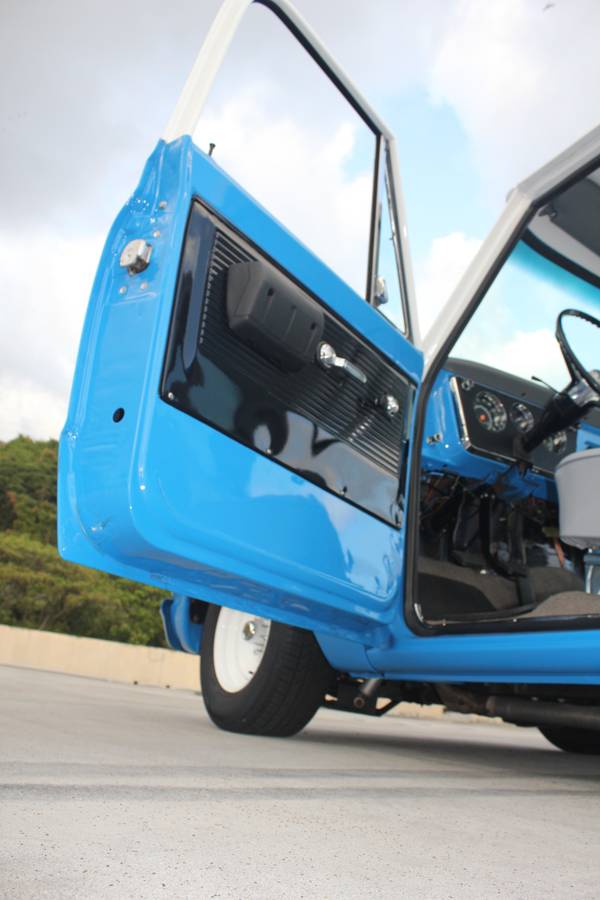 Chevrolet-C10-pickup-1968-blue-3