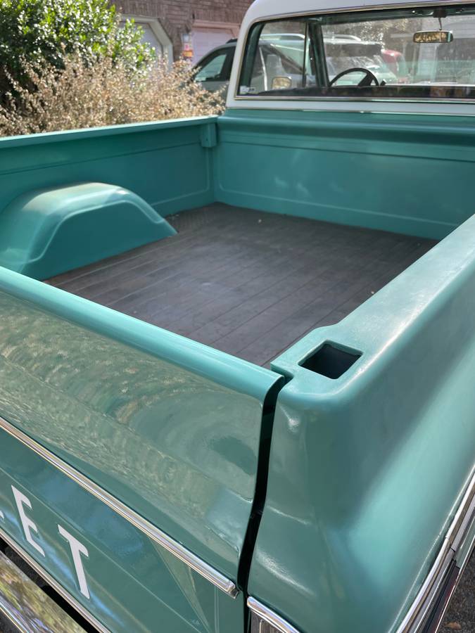 Chevrolet-C10-pickup-1969-green-8