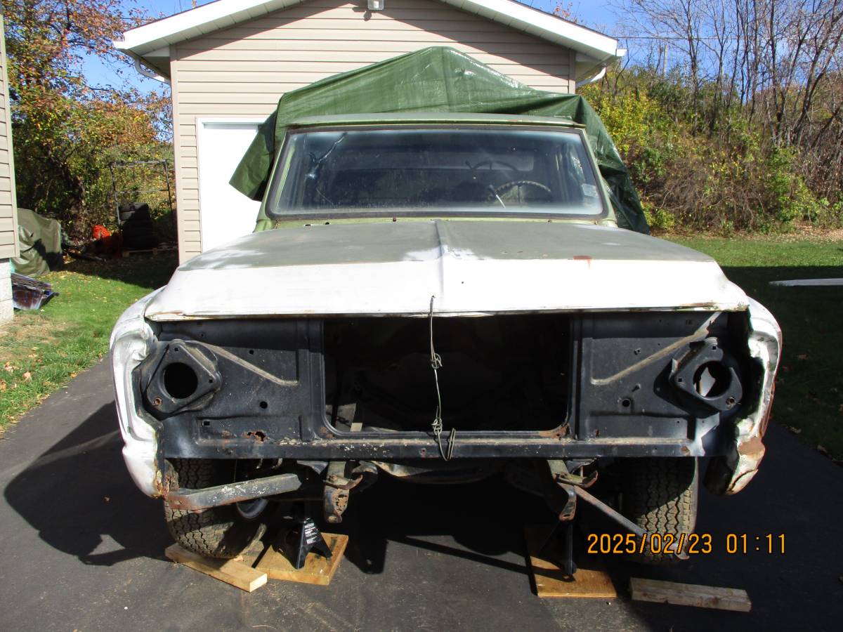 Chevrolet-C10-pickup-1970-green-4