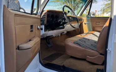 Chevrolet-C10-swb-1980-6
