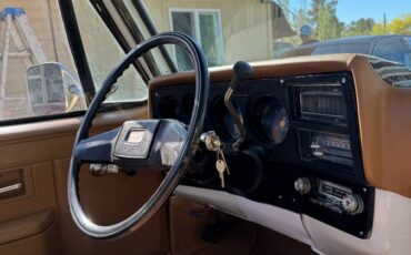 Chevrolet-C10-swb-1980-9