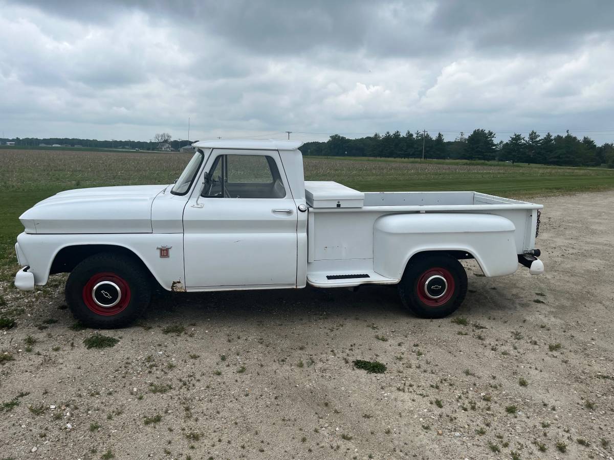 Chevrolet-C10-truck-1964-white-2
