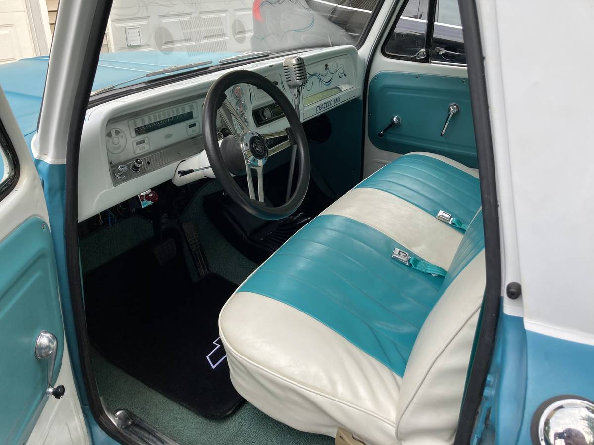 Chevrolet-C10-truck-1966-5