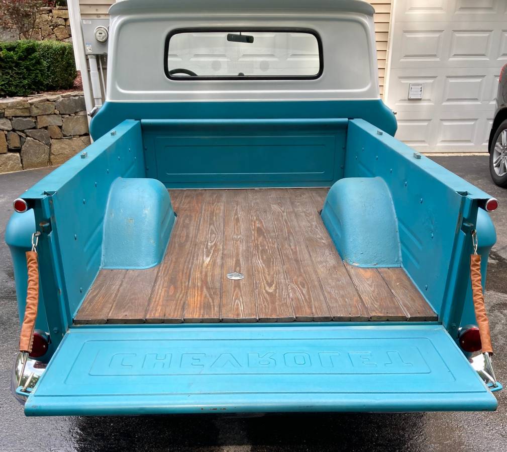 Chevrolet-C10-truck-1966-7