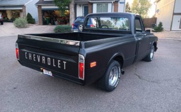Chevrolet-C10-truck-1970-black-2