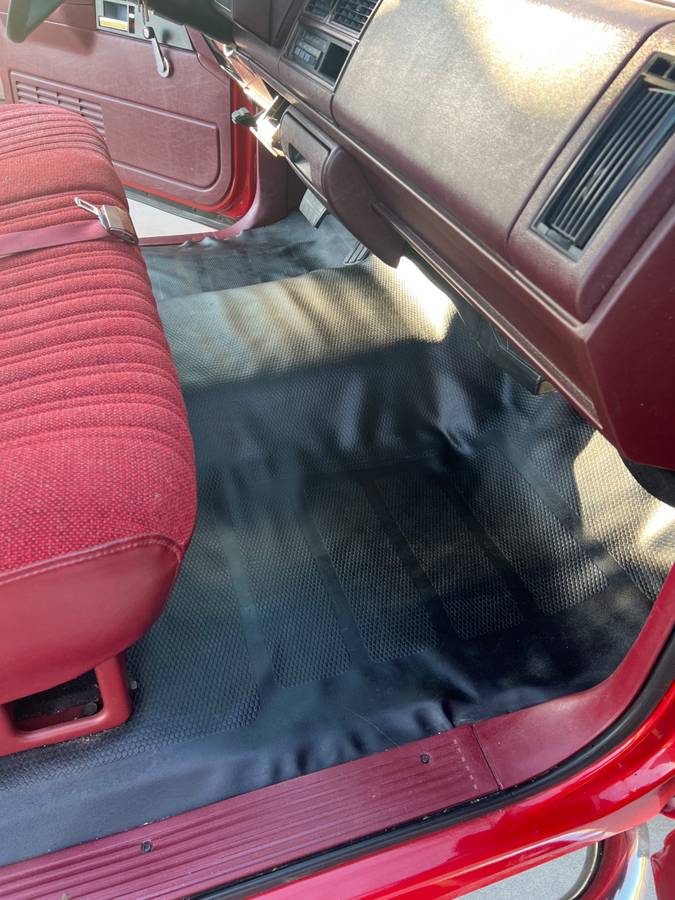 Chevrolet-C1500-1993-red-11