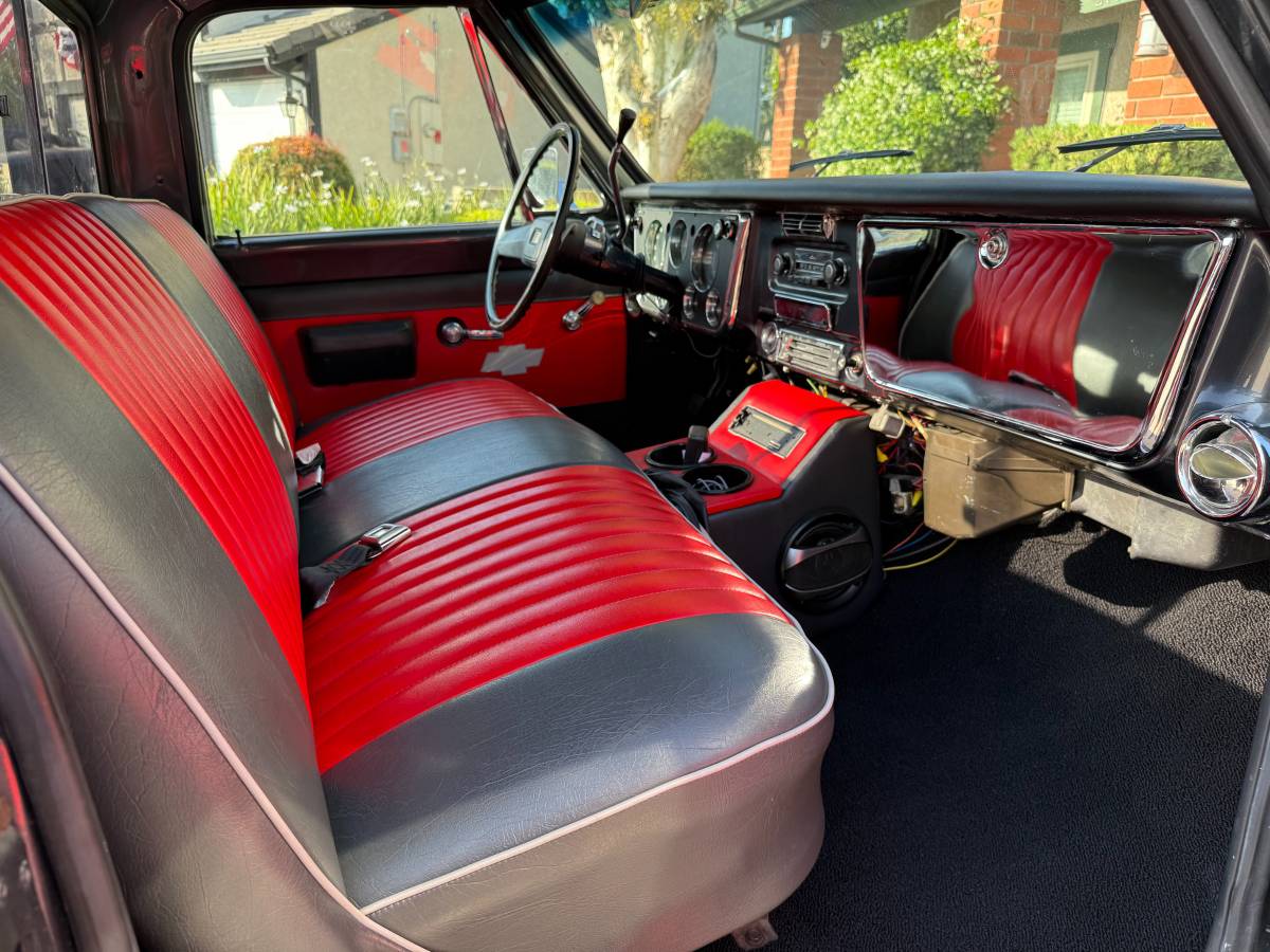 Chevrolet-C20-1971-custom-4