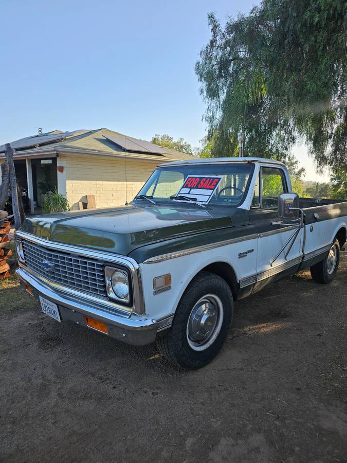 Chevrolet-C20-1972-white-2