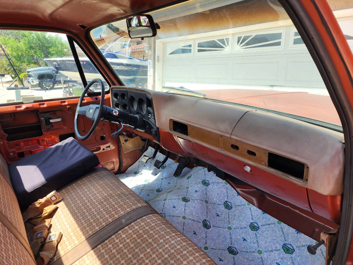 Chevrolet-C20-1978-10