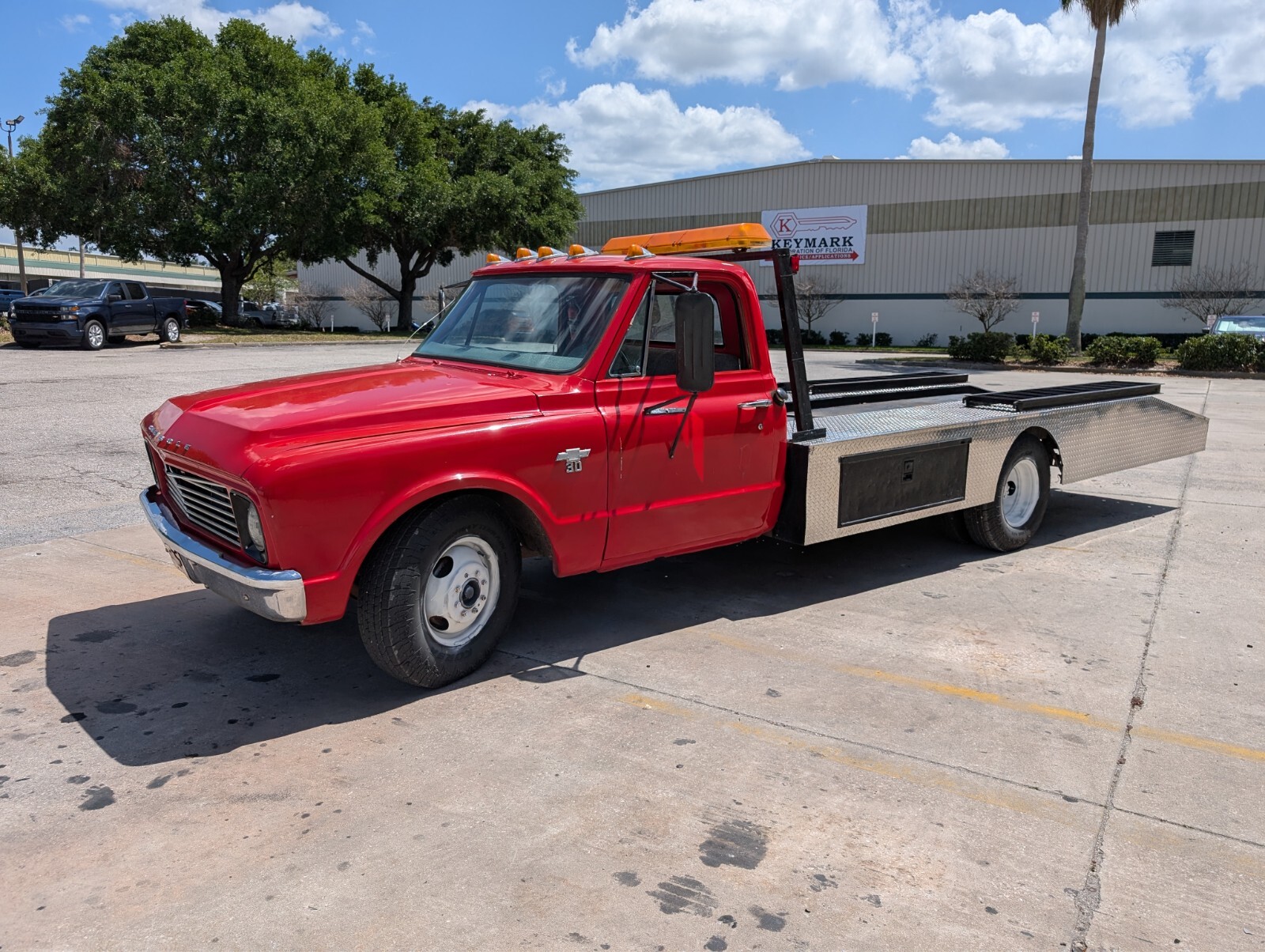Chevrolet-C30-1967-Standard-Cab-Pickup-5