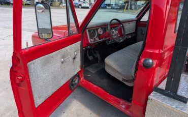 Chevrolet-C30-1967-Standard-Cab-Pickup-8