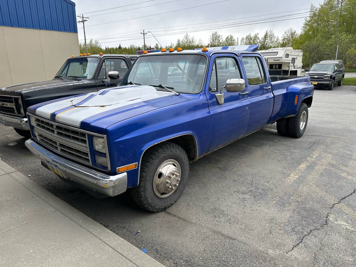 Chevrolet C30  1982 blue