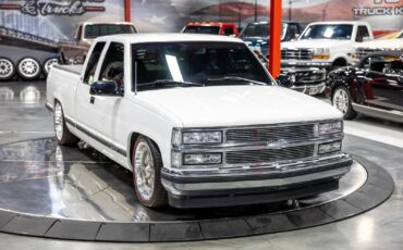 Chevrolet-CK-1500-1994-Pickup-Truck-1