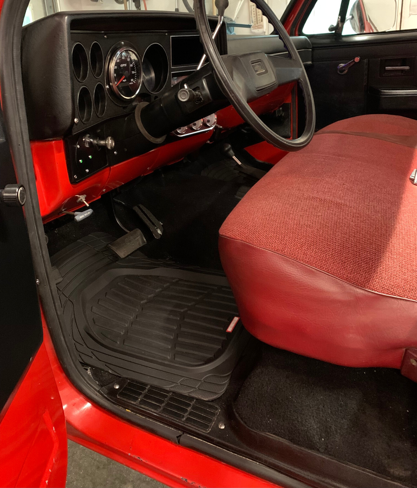 Chevrolet-CK-Pickup-1500-1985-15