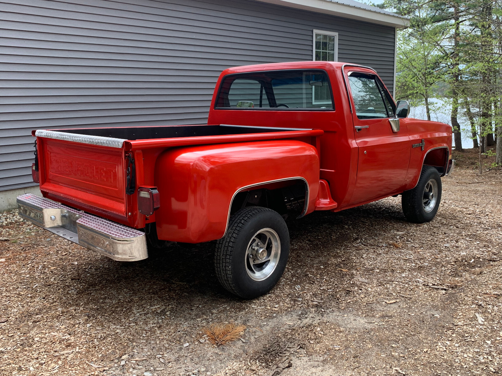 Chevrolet-CK-Pickup-1500-1985-2