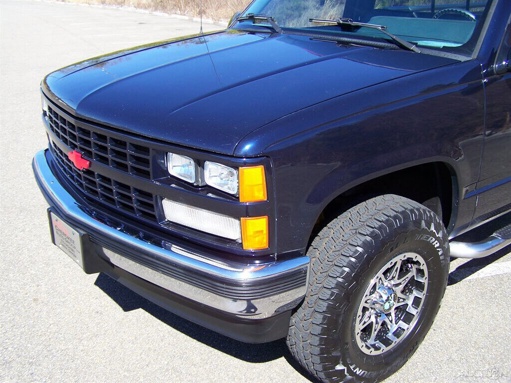 Chevrolet-CK-Pickup-1500-1988-12
