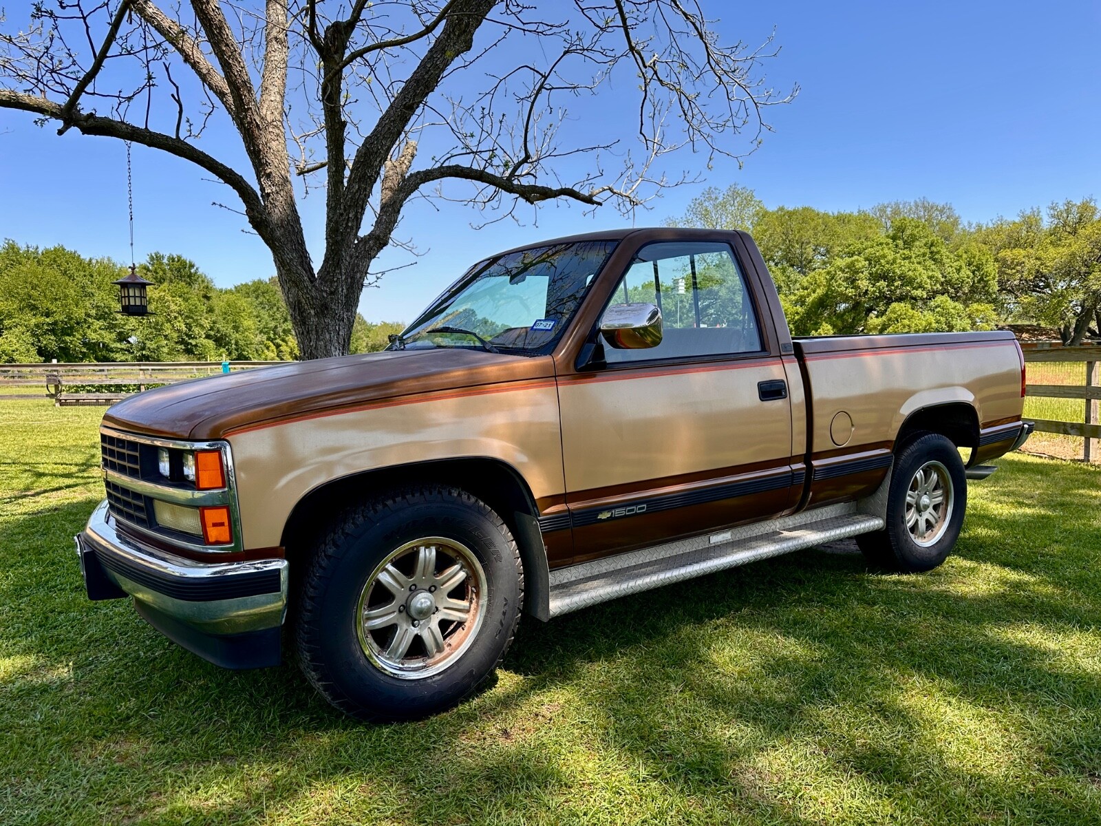 Chevrolet-CK-Pickup-1500-1989-Standard-Cab-Pickup-1