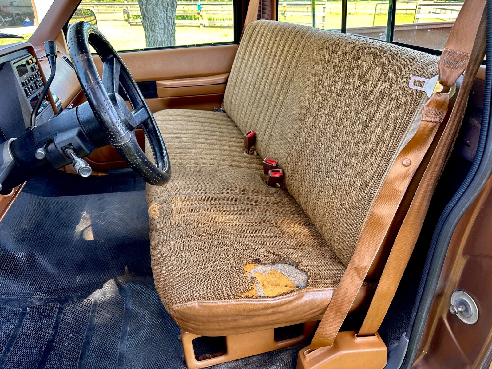 Chevrolet-CK-Pickup-1500-1989-Standard-Cab-Pickup-12